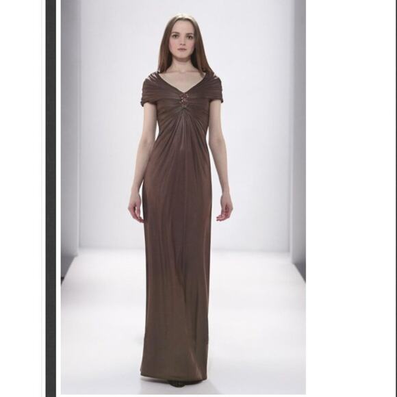 Tadashi Shoji Maxi Gown Pleated Ruched Jewel Front Brown Size 8 - Picture 11 of 11